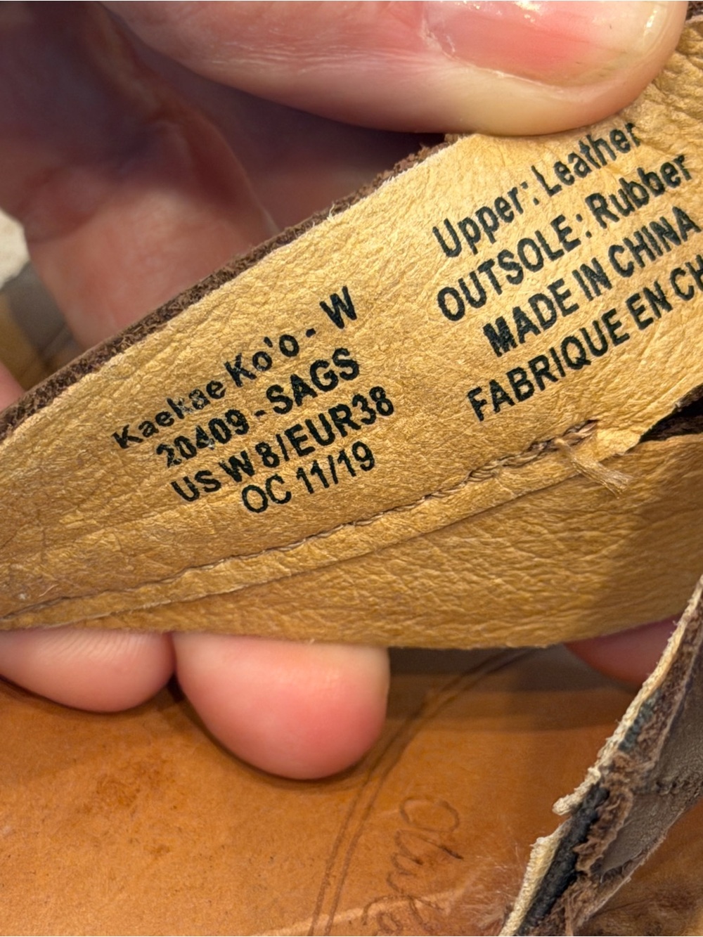 OluKai Women's Dark Brown Leather Toe-Post Sandals double strap Sz 8 - Picture 5 of 7